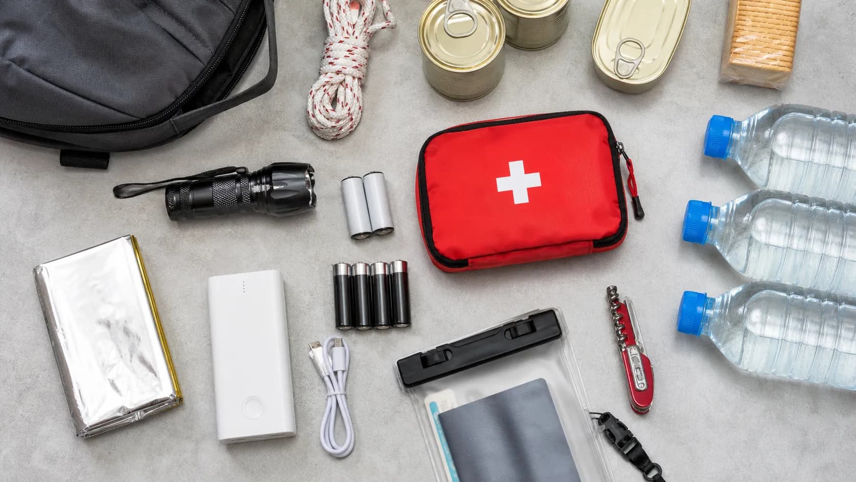 How to Build a Family Emergency Kit: 7 Essentials to Start With